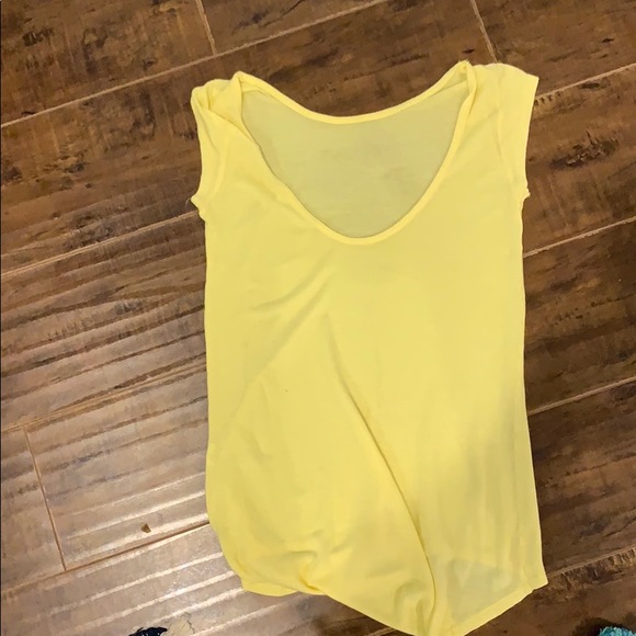 Yellow open back top - Picture 2 of 2
